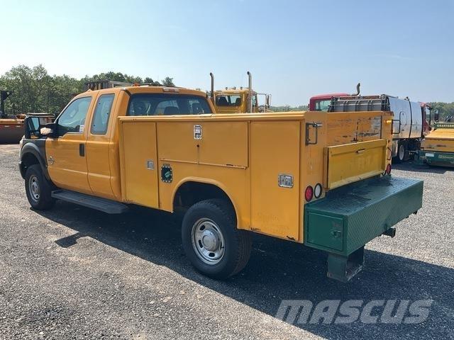 Ford F-350 Pikaplar