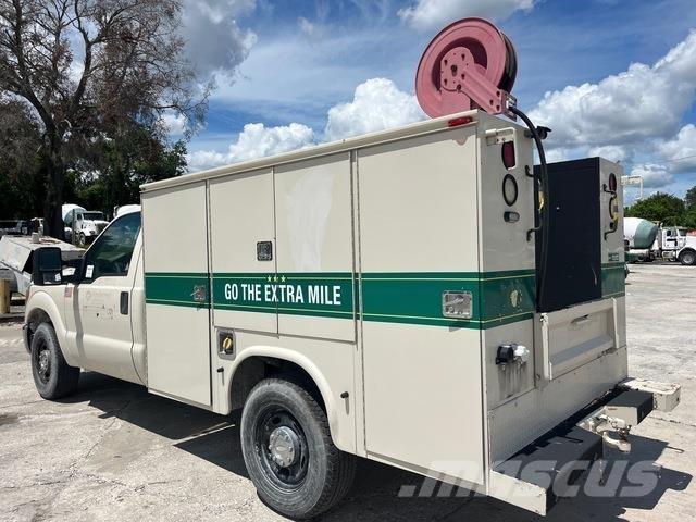 Ford F-350 Pikaplar