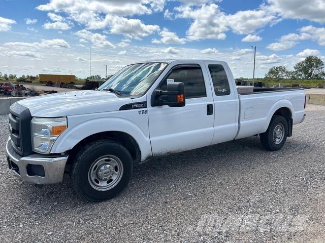 Ford F-350 Pikaplar