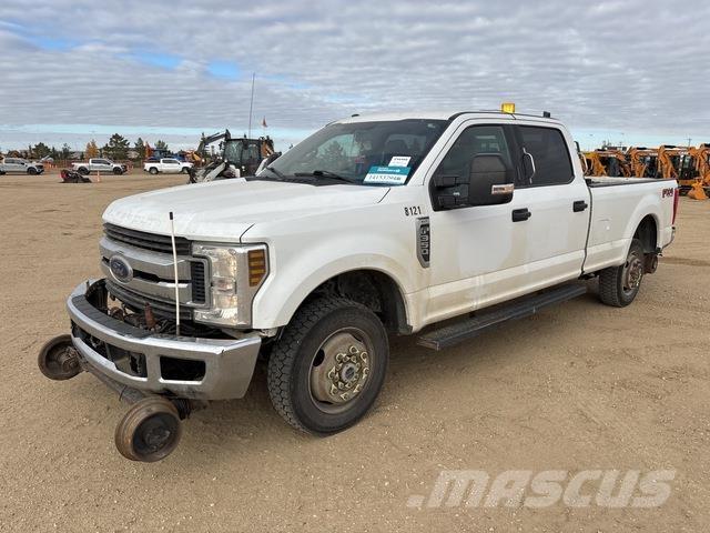 Ford F-350 Pikaplar