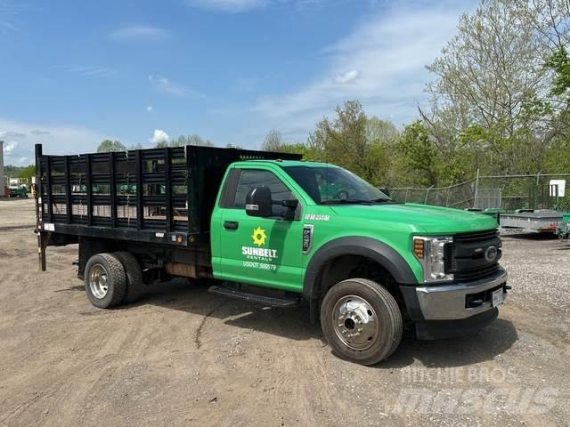 Ford F-450 Flatbed kamyonlar