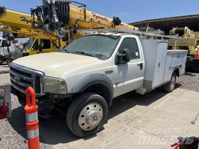 Ford F-450 Pikaplar