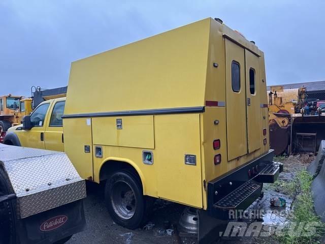 Ford F-450 Pikaplar