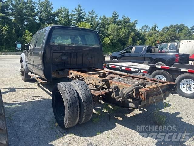 Ford F-450 Kabinler