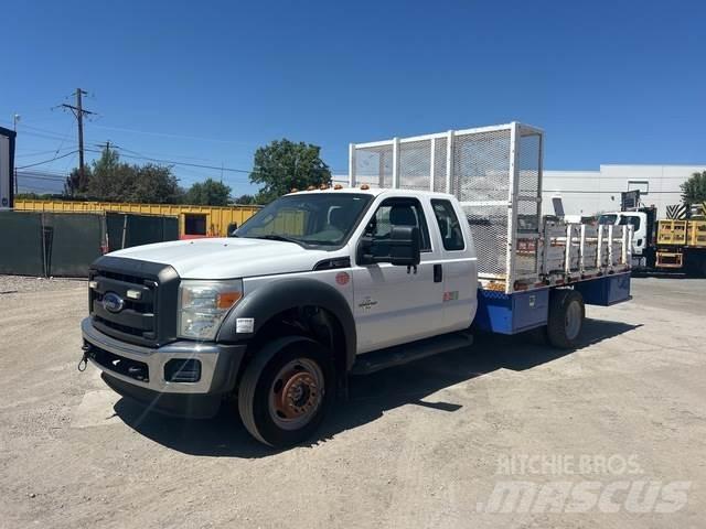 Ford F-450 Flatbed kamyonlar