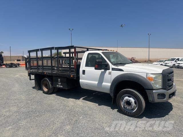 Ford F-450 Flatbed kamyonlar