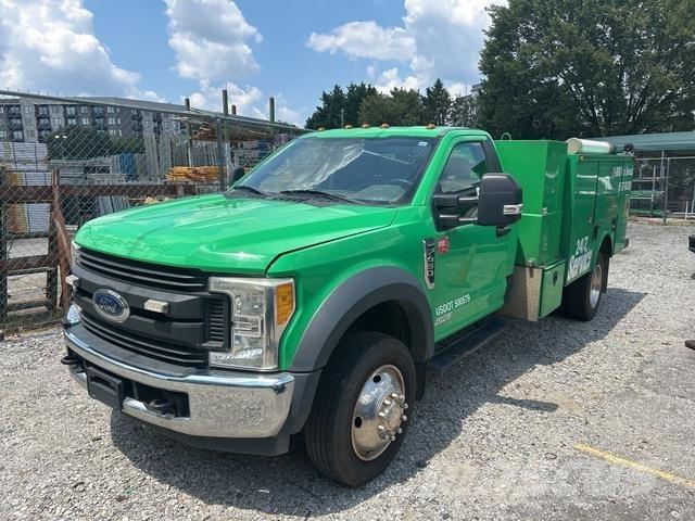 Ford F-450 Pikaplar