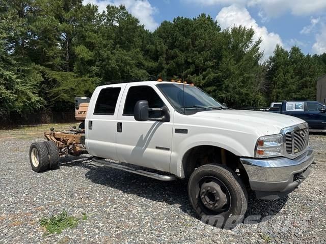 Ford F-450 Kabinler