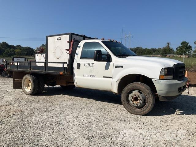 Ford F-450 Diger