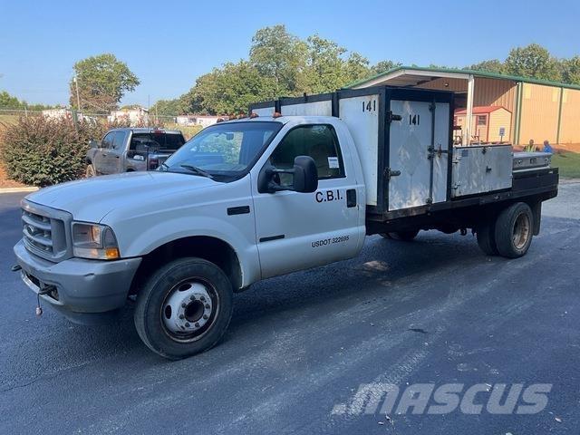 Ford F-450 Diger