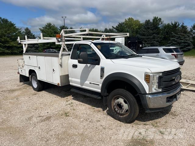 Ford F-450 Pikaplar