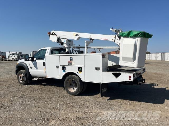 Ford F-450 Araç üstü platformlar