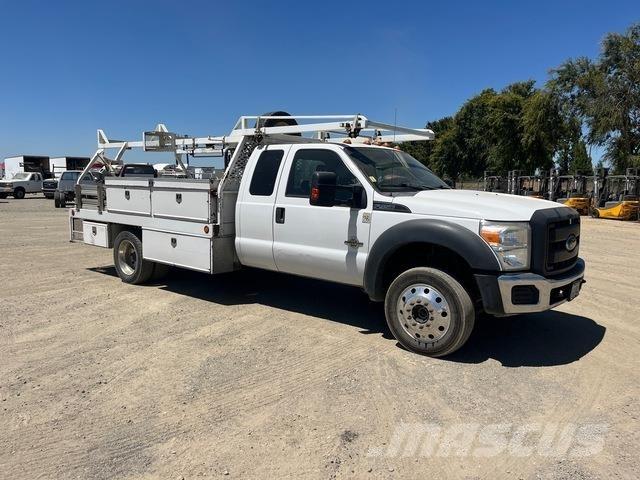 Ford F-450 Flatbed kamyonlar