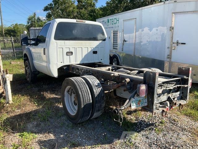 Ford F-450 XL Kabinler