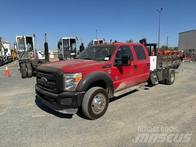 Ford F-550 Flatbed kamyonlar