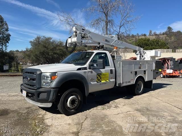 Ford F-550 Araç üstü platformlar