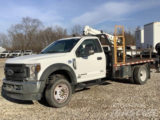 Ford F-550 Flatbed kamyonlar