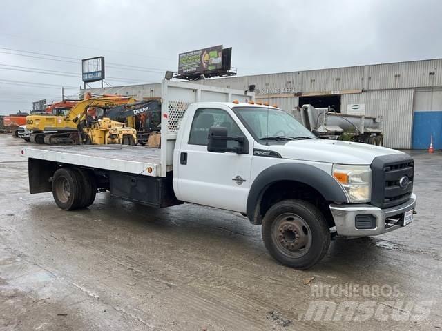 Ford F-550 Flatbed kamyonlar