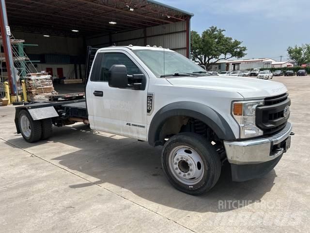 Ford F-550 Diger