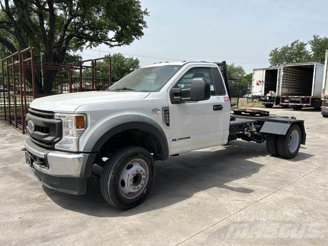 Ford F-550 Diger
