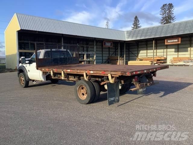 Ford F-550 Flatbed kamyonlar