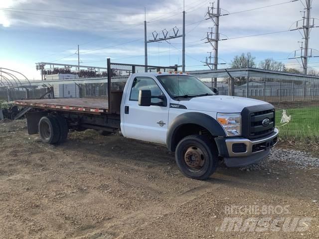 Ford F-550 Flatbed kamyonlar