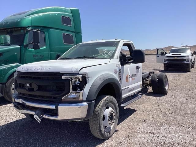 Ford F-550 Kabinler