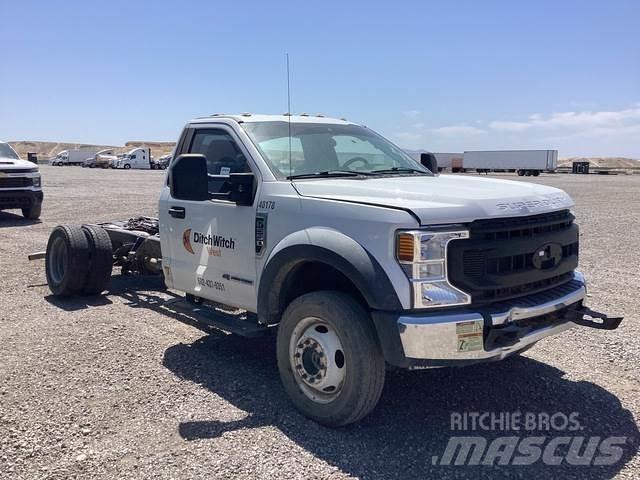 Ford F-550 Kabinler