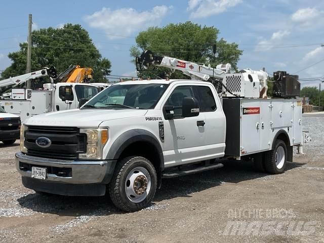 Ford F-550 Belediye / genel amaçli araçlar