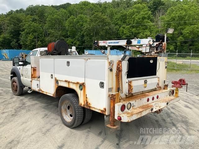 Ford F-550 Belediye / genel amaçli araçlar