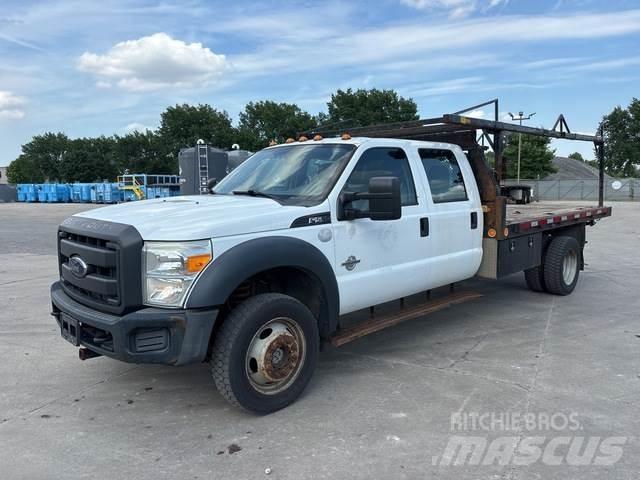 Ford F-550 Flatbed kamyonlar