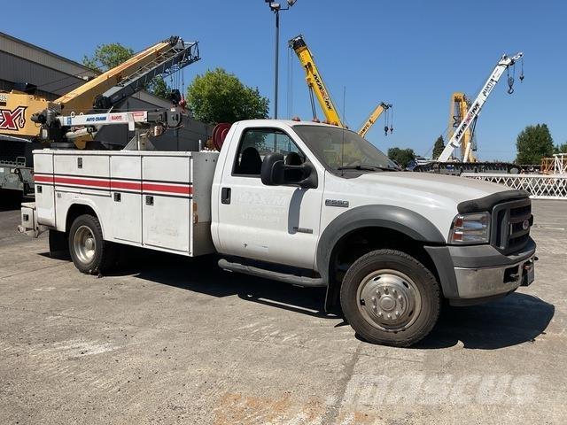 Ford F-550 Belediye / genel amaçli araçlar