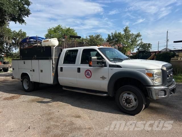 Ford F-550 Pikaplar