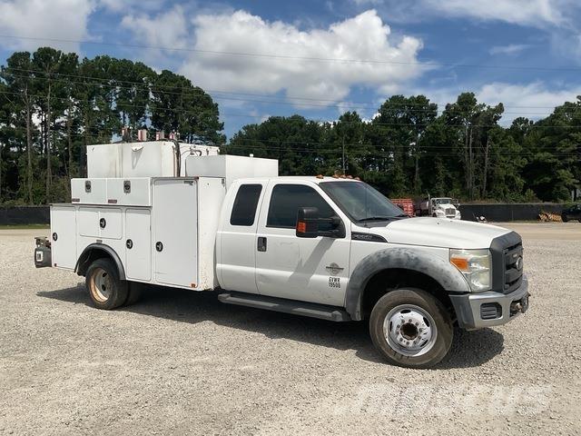 Ford F-550 Tankerli kamyonlar