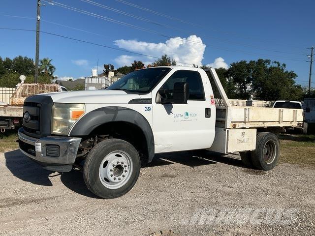 Ford F-550 Flatbed kamyonlar