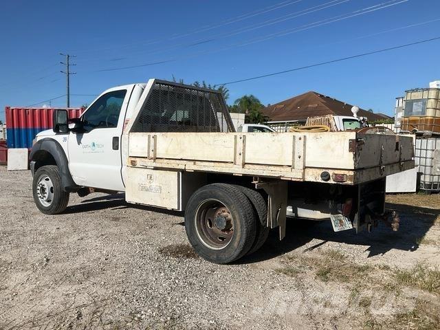 Ford F-550 Flatbed kamyonlar