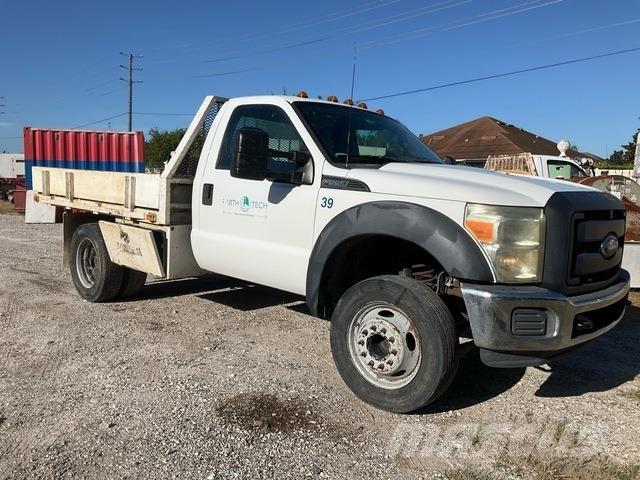 Ford F-550 Flatbed kamyonlar