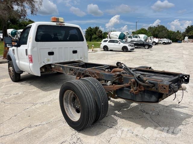 Ford F-550 Kabinler