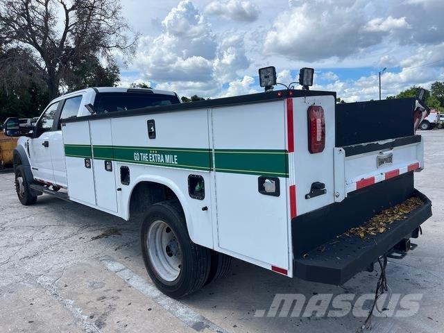 Ford F-550 Pikaplar