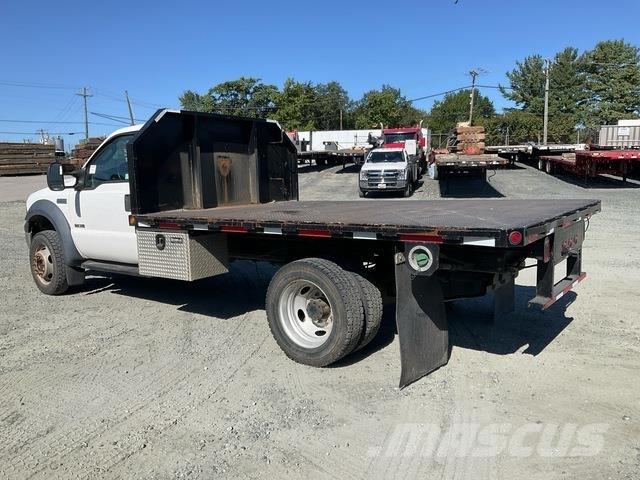 Ford F-550 Flatbed kamyonlar