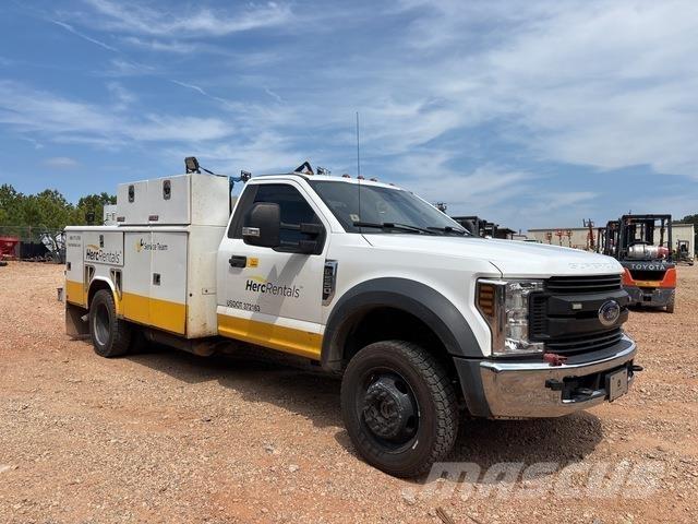 Ford F-550 Tankerli kamyonlar