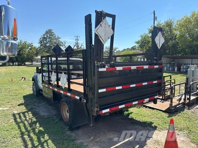 Ford F-550 Flatbed kamyonlar