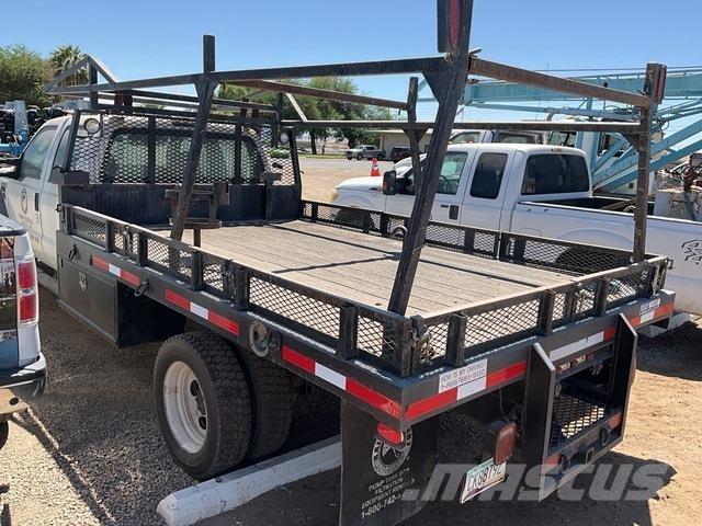 Ford F-550 Flatbed kamyonlar