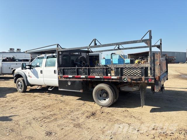 Ford F-550 Flatbed kamyonlar