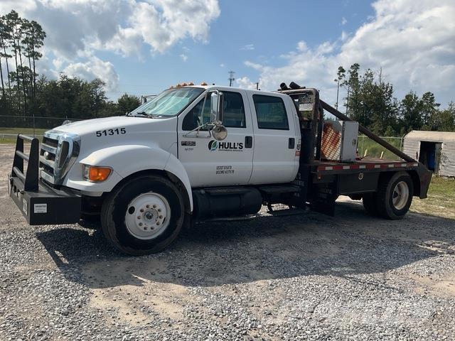 Ford F-650 Diger