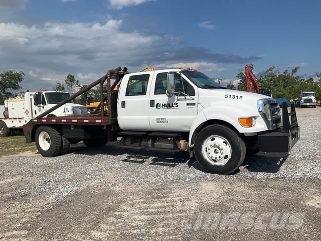 Ford F-650 Diger