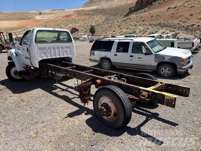 Ford F-650 Kabinler