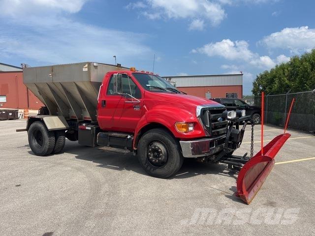 Ford F-650 Kar küreme biçaklari