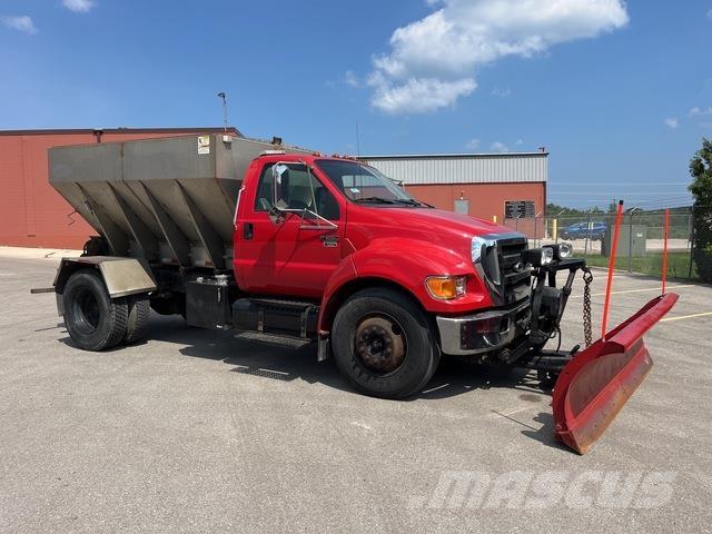 Ford F-650 Kar küreme biçaklari