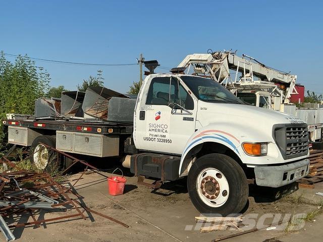 Ford F-650 Flatbed kamyonlar